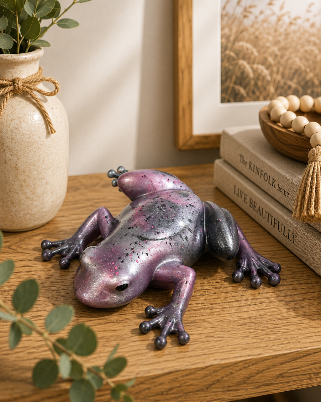 Sparkle Crouching Frog Figurine